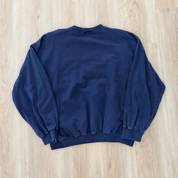 Vintage Lacoste Yacht Club Crewneck Size Small/Medium - Picture 3 of 3